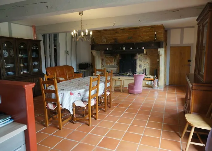 Arie - Chez Joelle Et Michel 3*