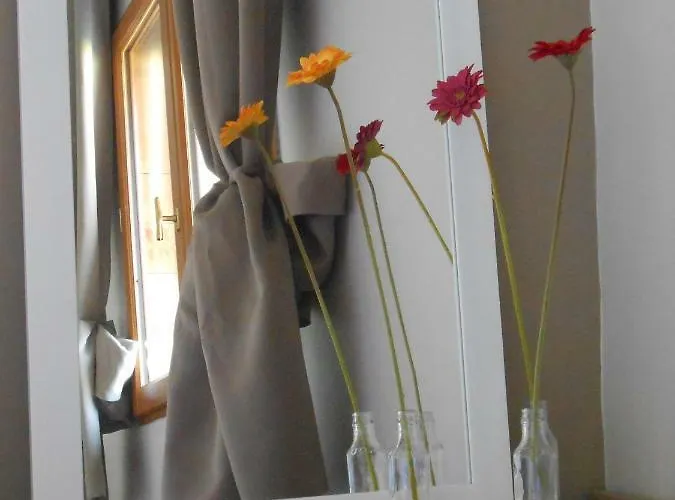 Arie - Chez Joelle Et Michel Pensión Dému