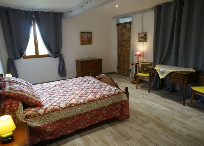 Arie - Chez Joelle Et Michel Pensión