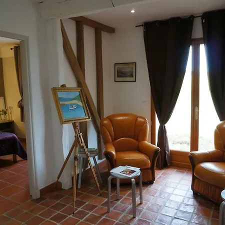 Arie - Chez Joelle Et Michel 3* Dému