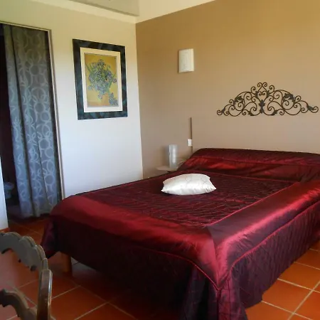 بيت ضيافة Arie - Chez Joelle Et Michel Dému