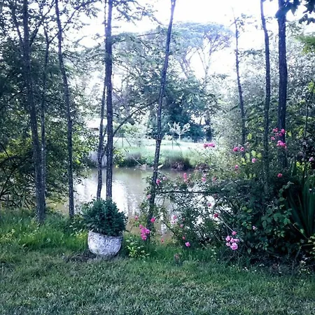 Arie - Chez Joelle Et Michel 3*