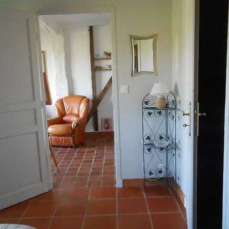 Arie - Chez Joelle Et Michel 게스트하우스 3*