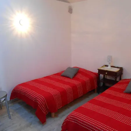 Arie - Chez Joelle Et Michel 게스트하우스 3*