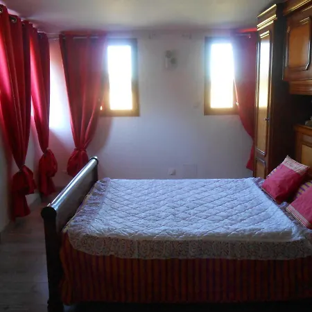 Arie - Chez Joelle Et Michel Guest house